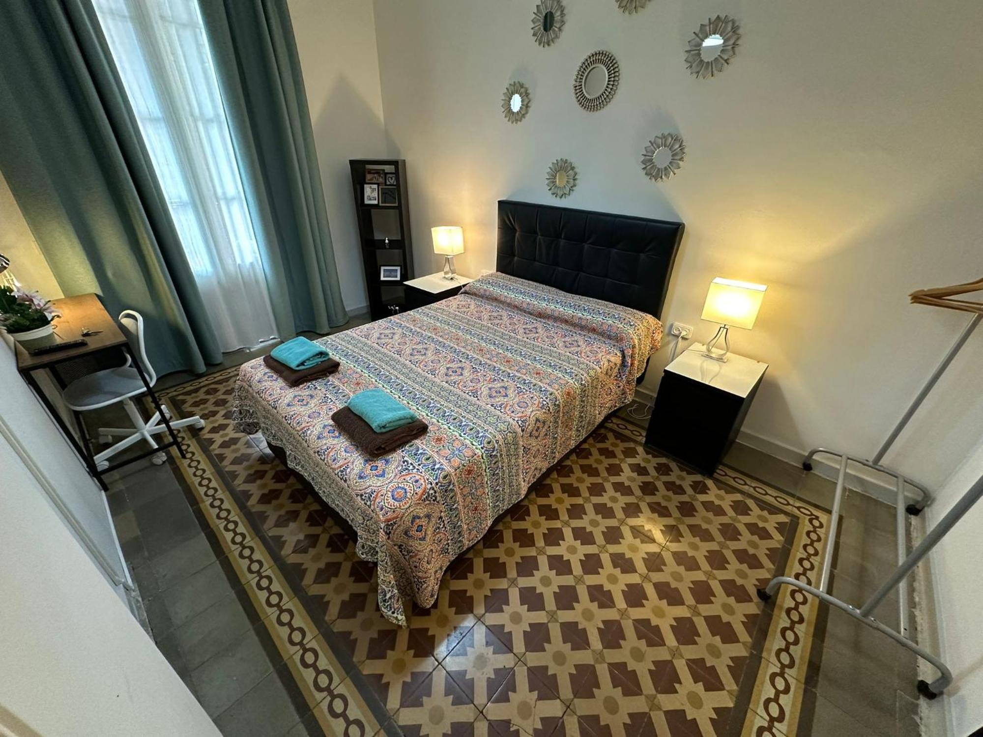 Rooms Rumila Барселона Экстерьер фото